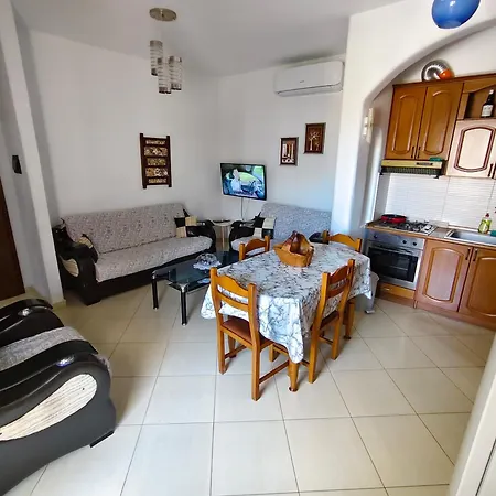Aparthotel Yana Durrës